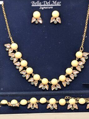 Bella Del Mar Signature Collection 3 Piece Jewelry Prarure MCM Revival NIB